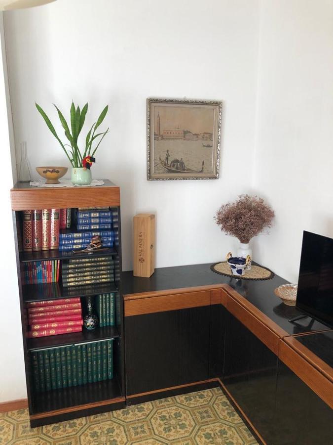 Casa Di Ellen Apartment
